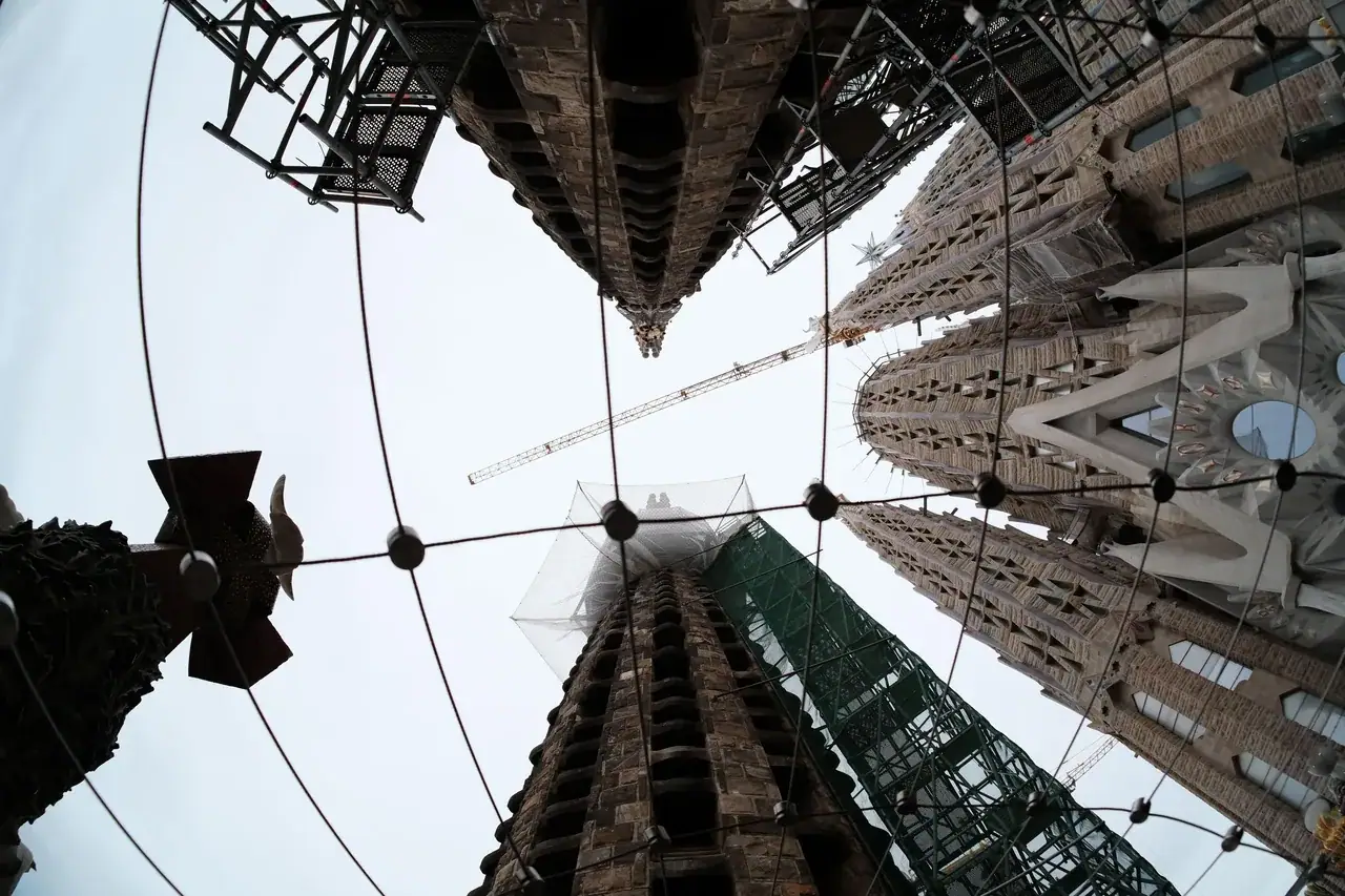 A Sagrada Família tornyai alulról fotózva